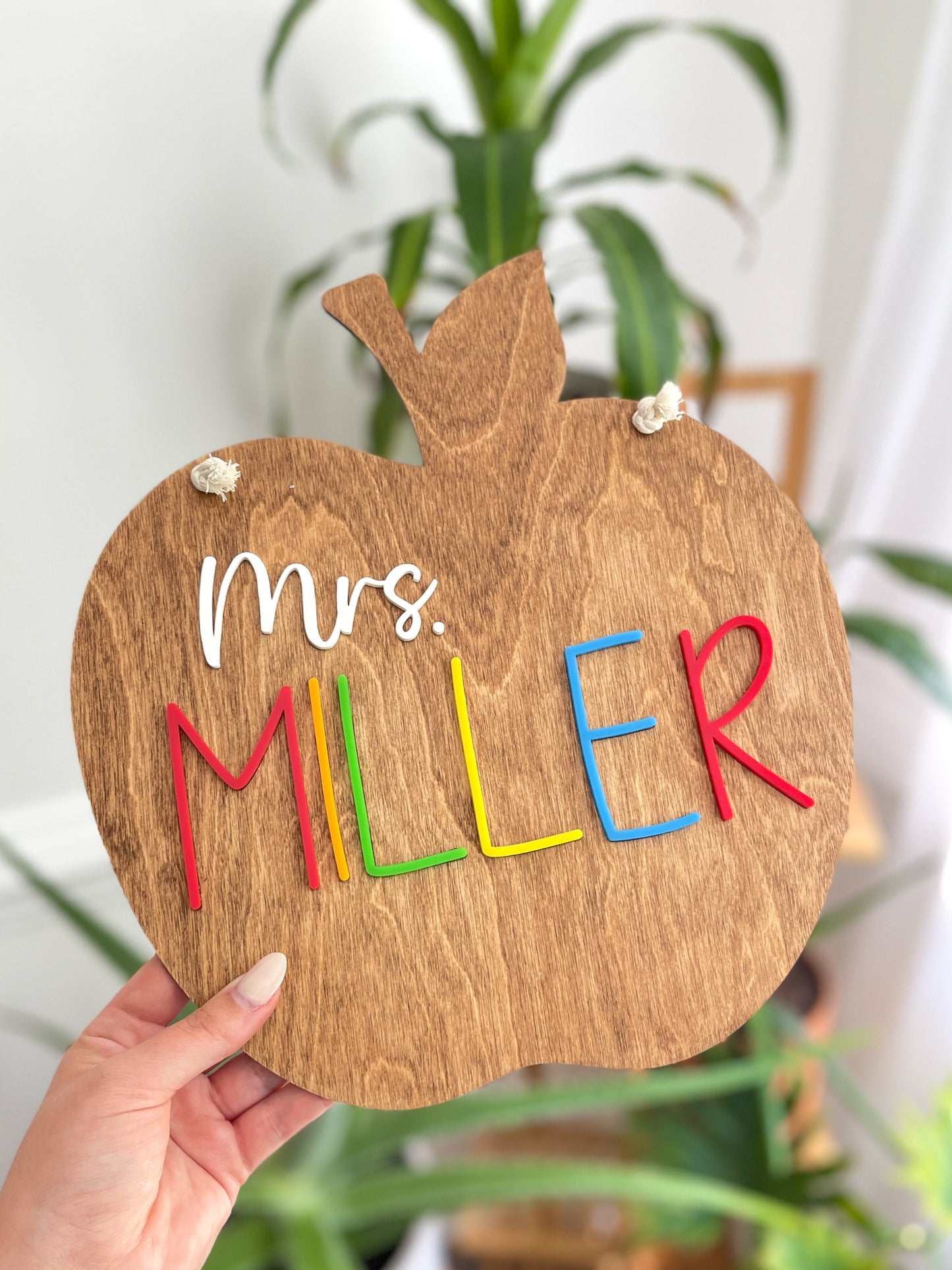 Wood Apple Teacher Name Sign