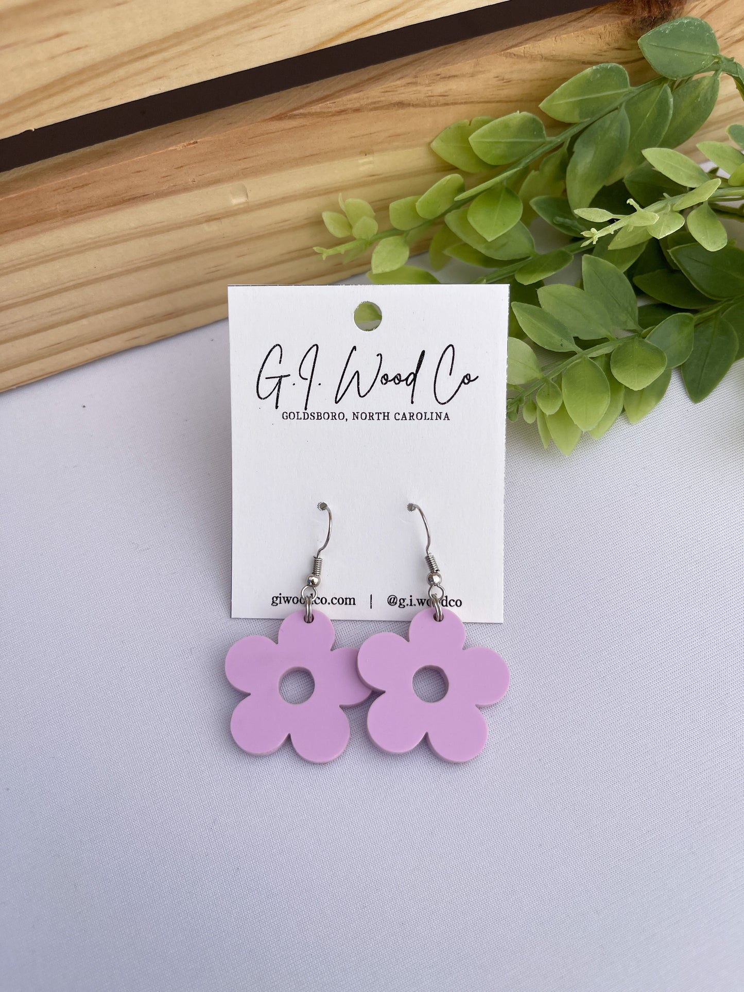 Matte Purple Daisy Dangle Earrings